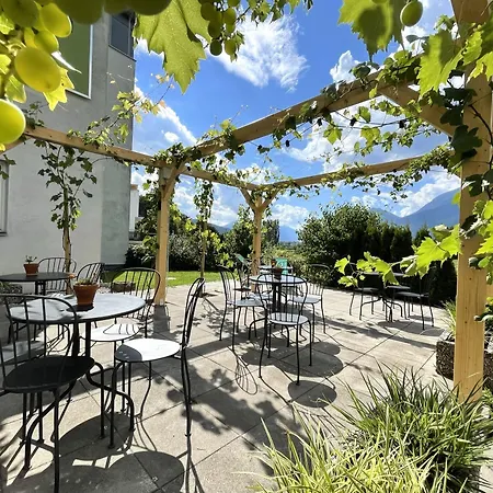 マルモタ ホステル