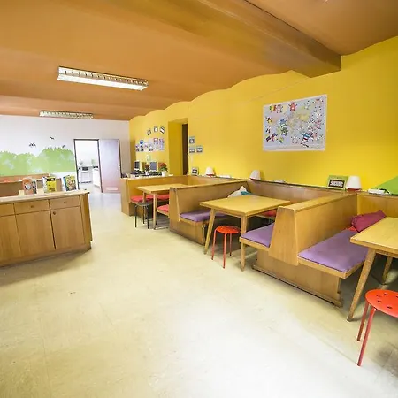 Hostel Marmota